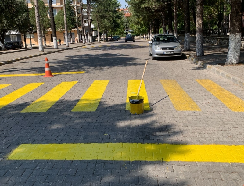 Gediz Belediyesi’nden Yaya Geçitlerine Yeni Dokunuş