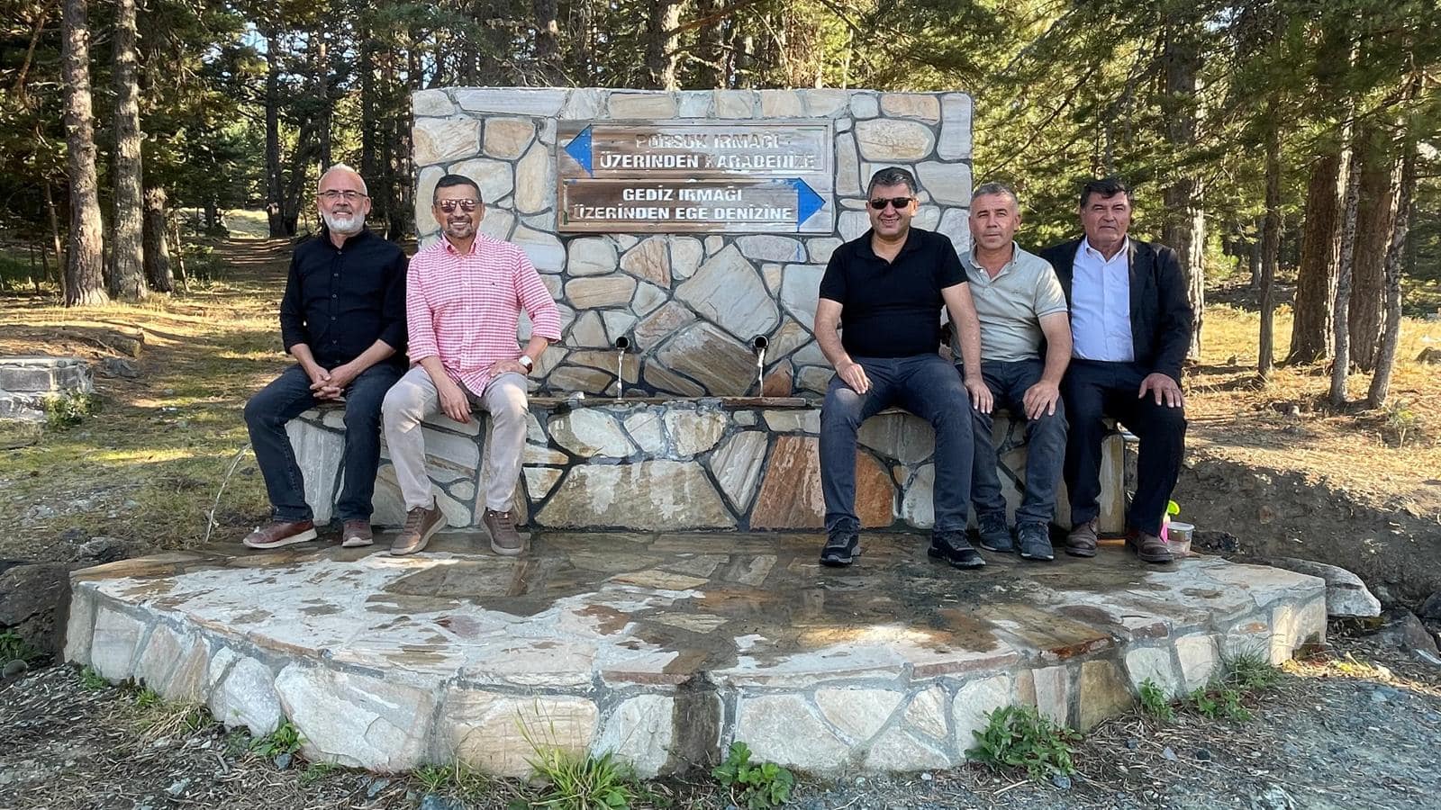 MHP HEYETİ ÇUKURÖREN KÖYÜNÜ ZİYARET ETTİ