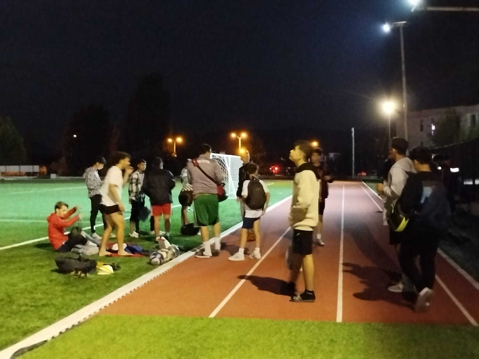 GEDİZ’DE GECE ANTRENMANLARI BAŞLADI