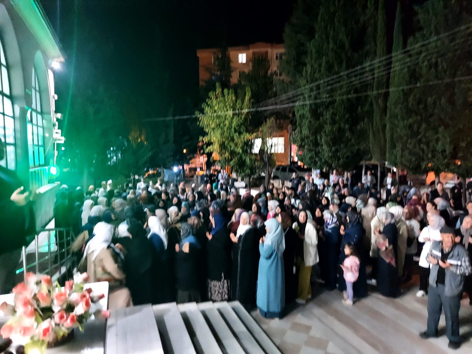 GEDİZ’DE UMRE YOLCULARI İÇİN UĞURLAMA PROGRAMI DÜZENLENDİ