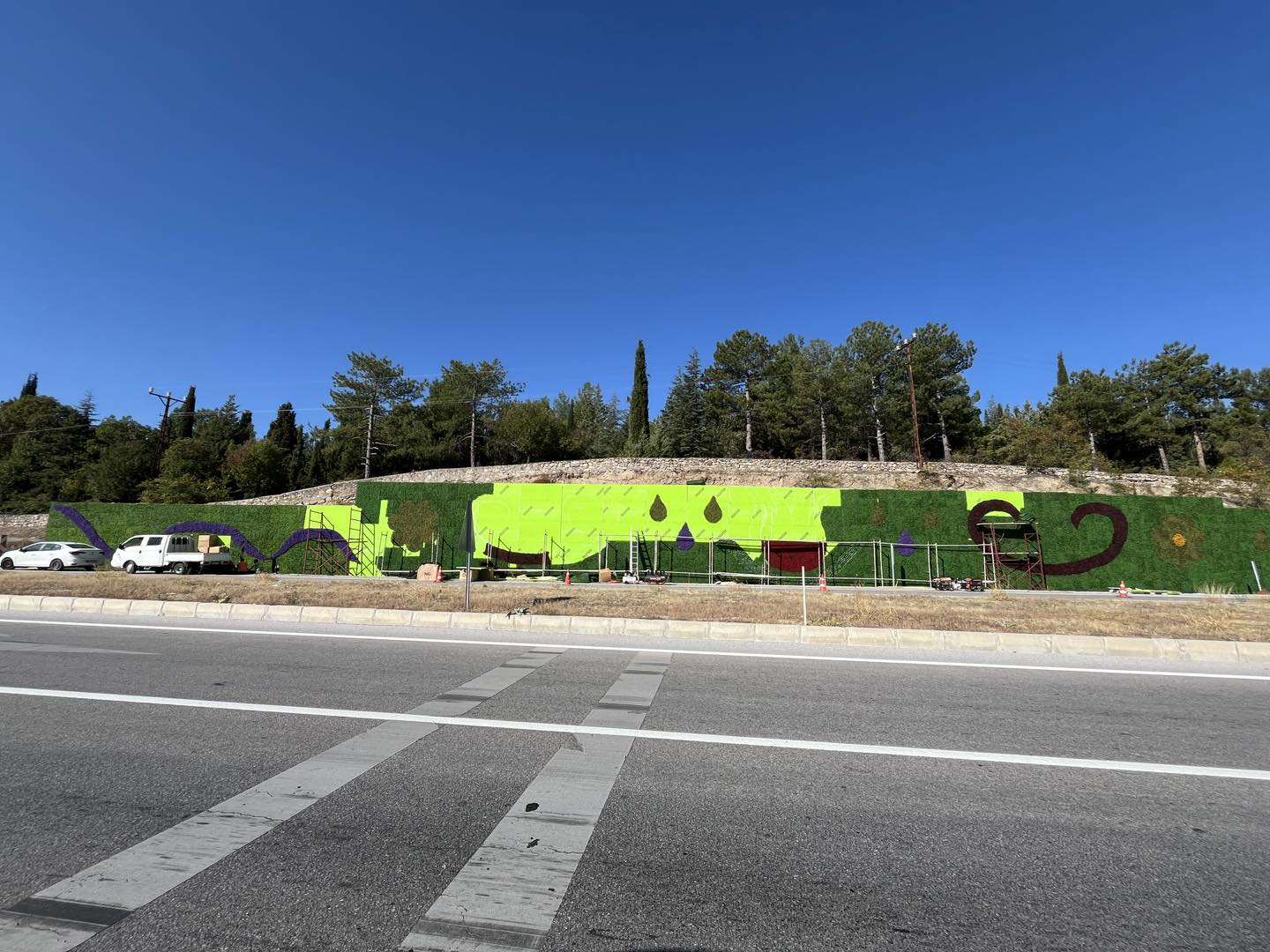 GEDİZ^DE DİKEY BAHÇE ÇALIŞMASINDA SONA GELİNDİ