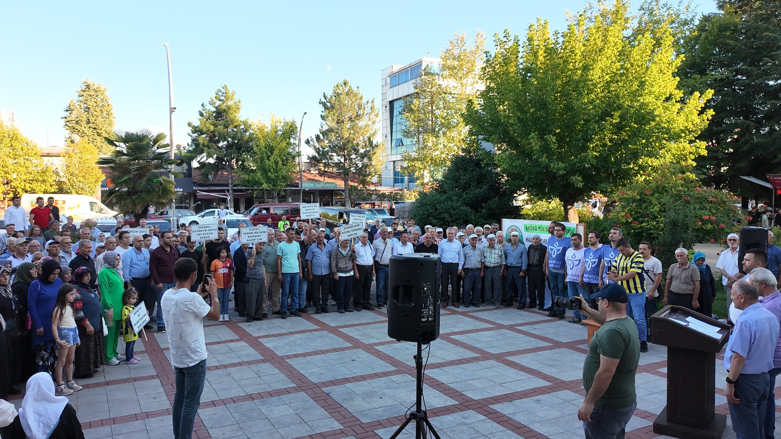 GEDİZ’DE ÇEVRECİLER VE YEREL HALK MADEN FAALİYETLERİNE KARŞI TEK SES OLDU