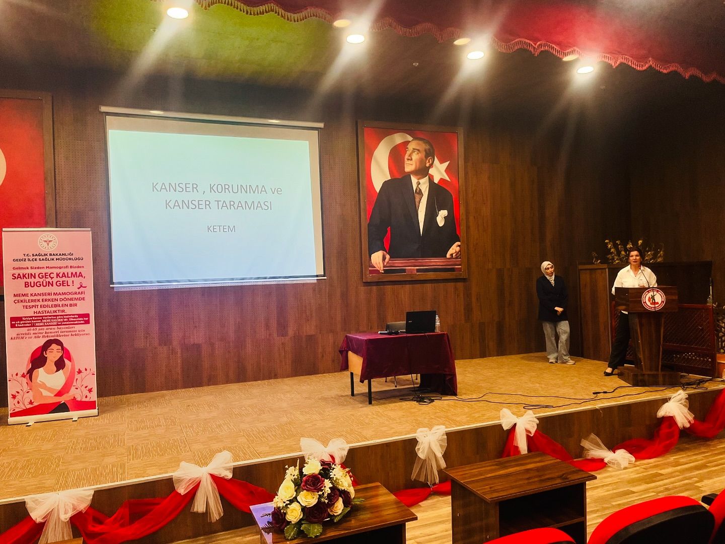 Gediz’de Meme Kanseri Farkındalık Etkinliği Düzenlendi