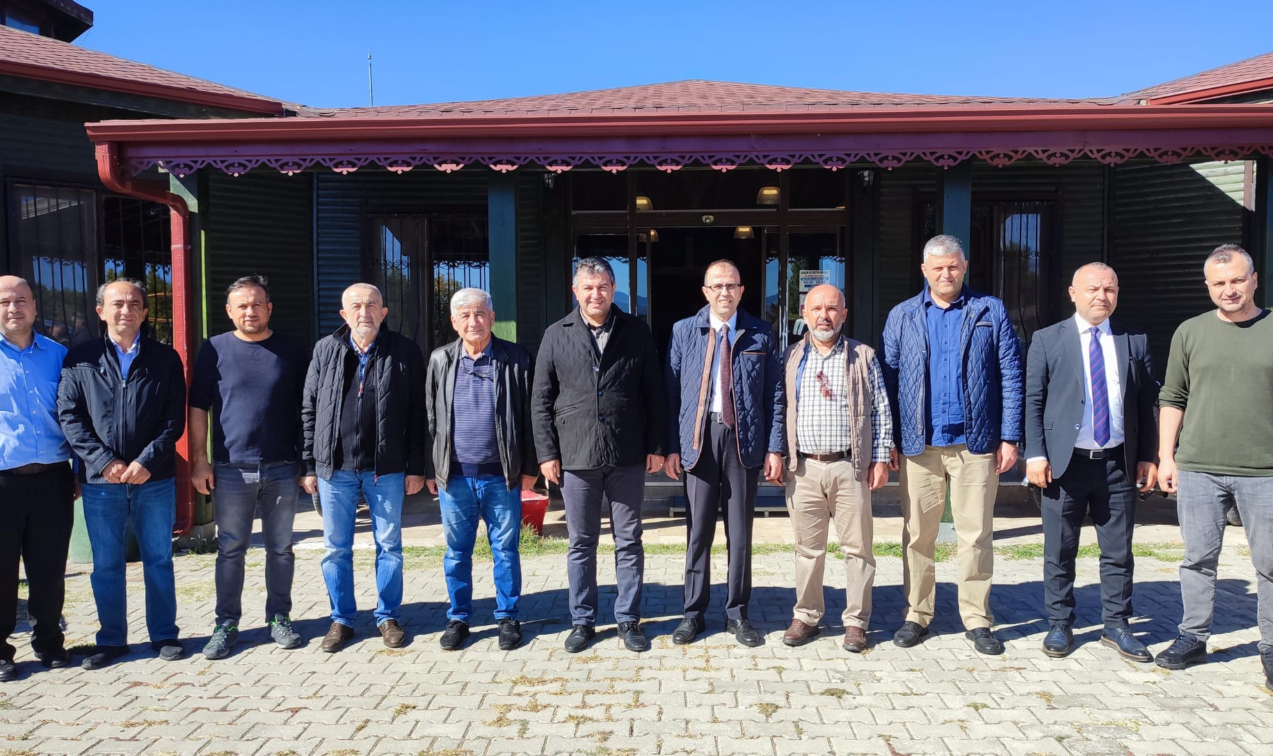 BAŞKAN AKEL ve KÜTÜPHANE HİZMETLERİ DAİRE BAŞKANI ŞİŞMAN’DAN, GENÇLİK KÜLTÜR KOMPLEKSİ İNCELEMESİ