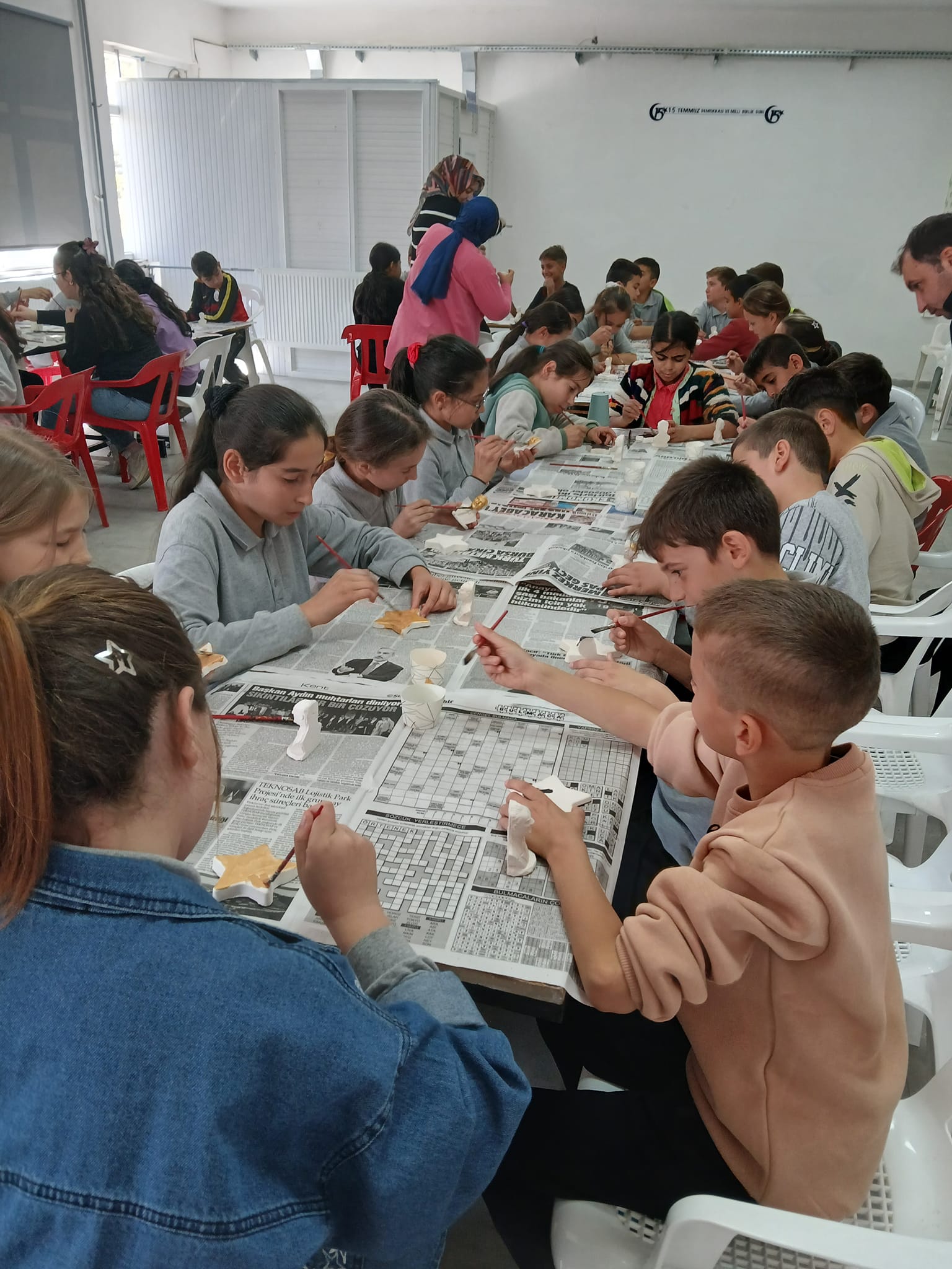 GÖKLER BELEDİYESİ’NDEN OKULLARA DESTEK: AB FONLARIYLA OYUN ALANLARI VE ZEKA SINIFLARI