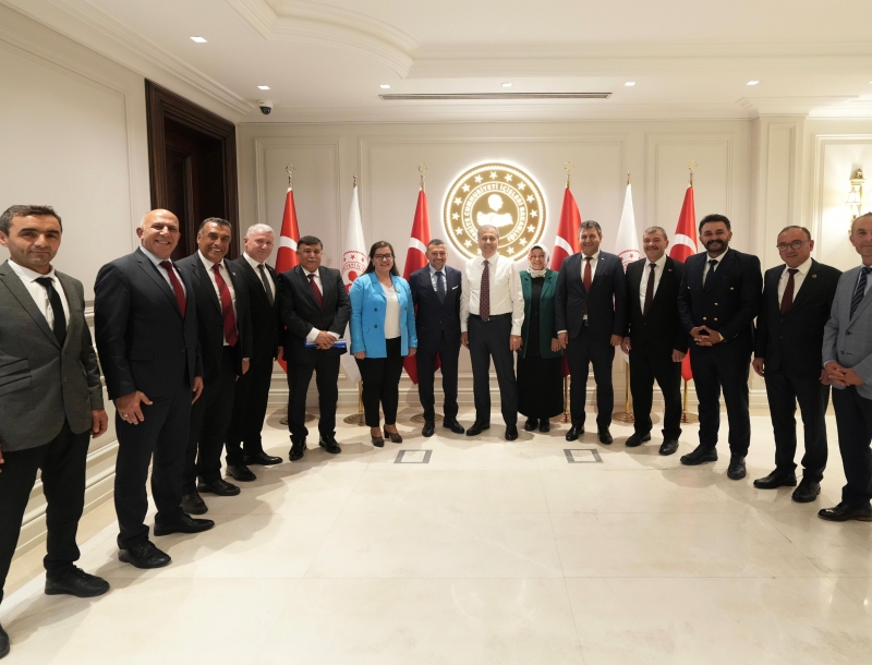 MHP Kütahya Heyeti’nden Bakanlık Ziyaretleri Kütahya’nın Geleceği İçin Yeni Adımlar