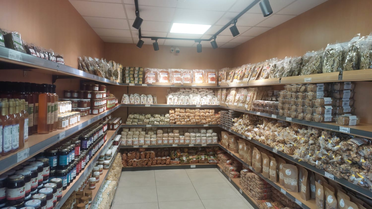 GEDİZ TARHANASI’NA TALEP ARTIYOR