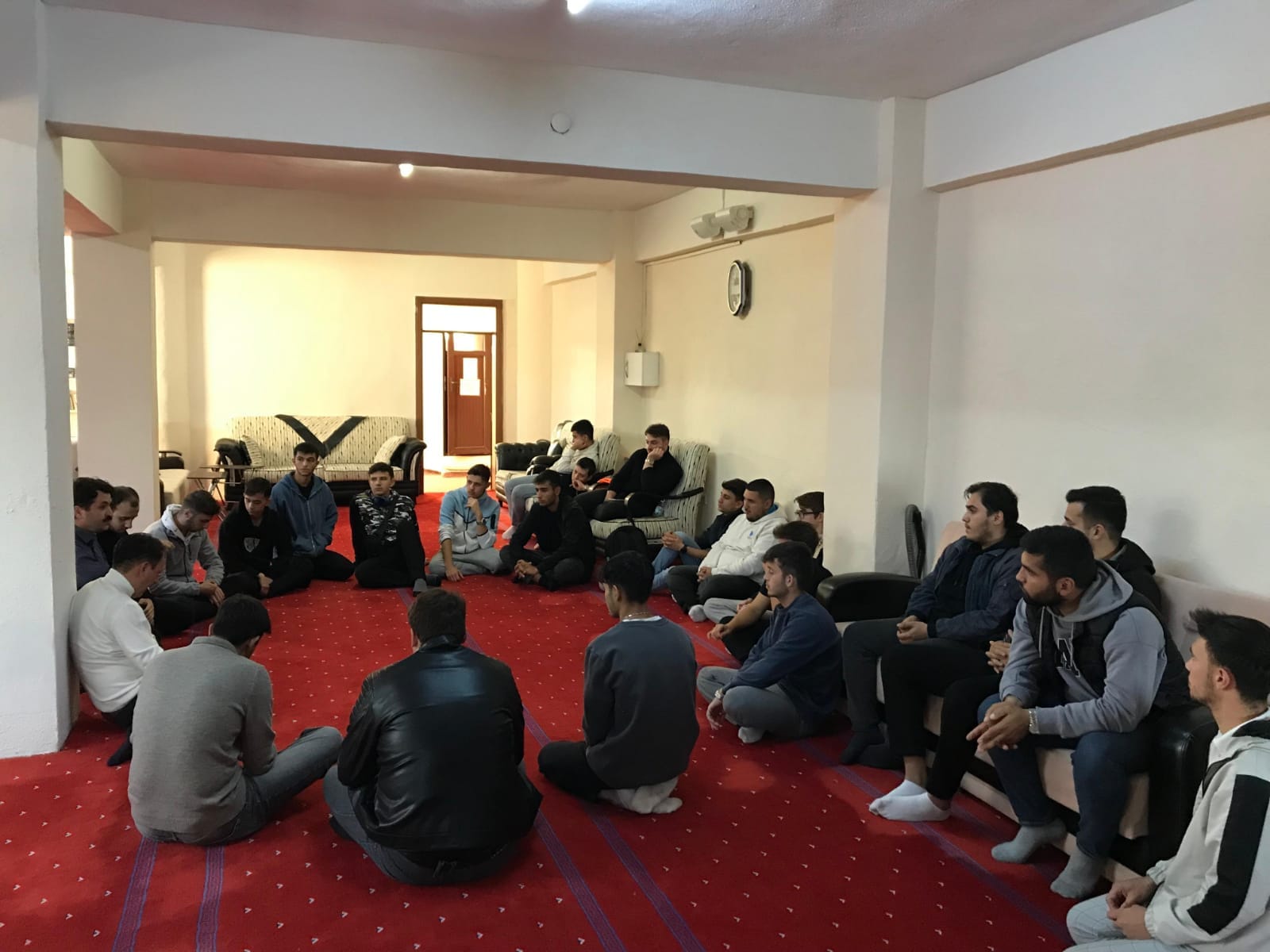 DİYANET GENÇLİK MERKEZİ’NDE ÖĞRENCİLERE MANEVİ DESTEK