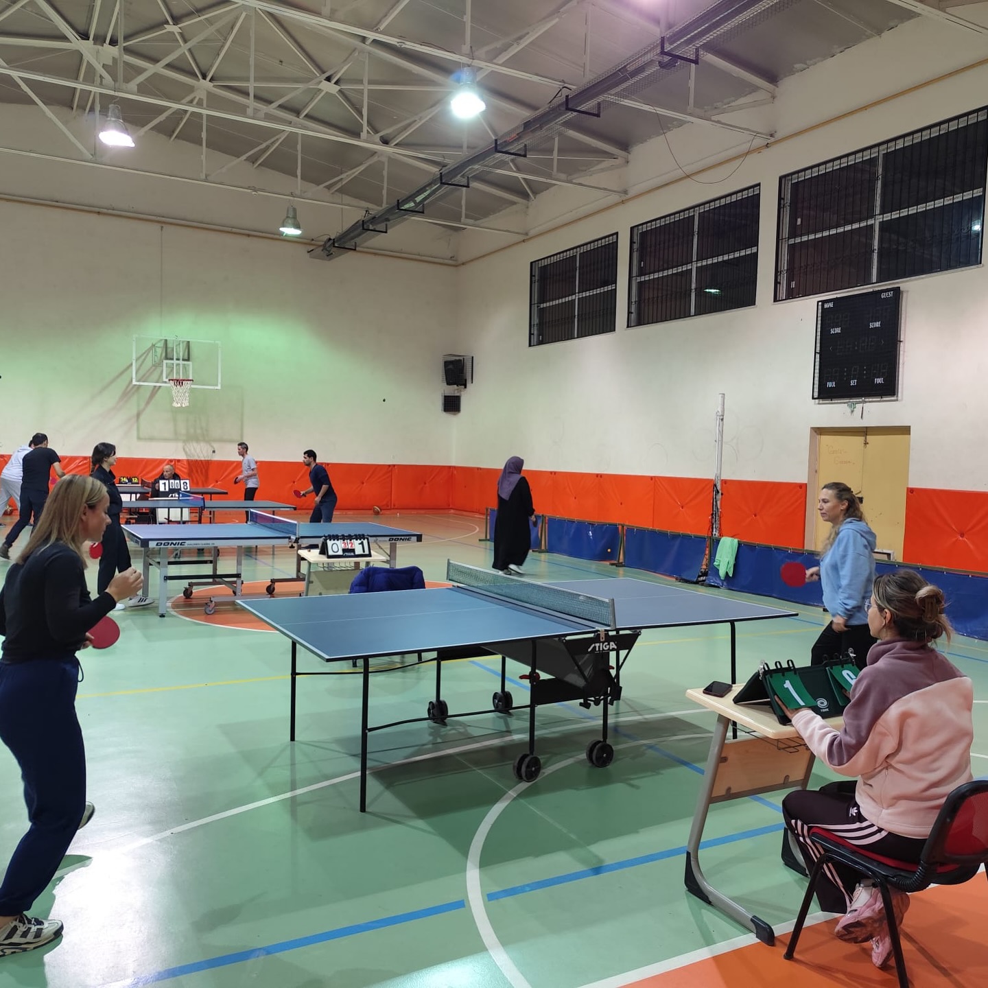 GEDİZ’DE 24 KASIM ÖĞRETMENLER GÜNÜ MASA TENİSİ TURNUVASI DÜZENLENDİ