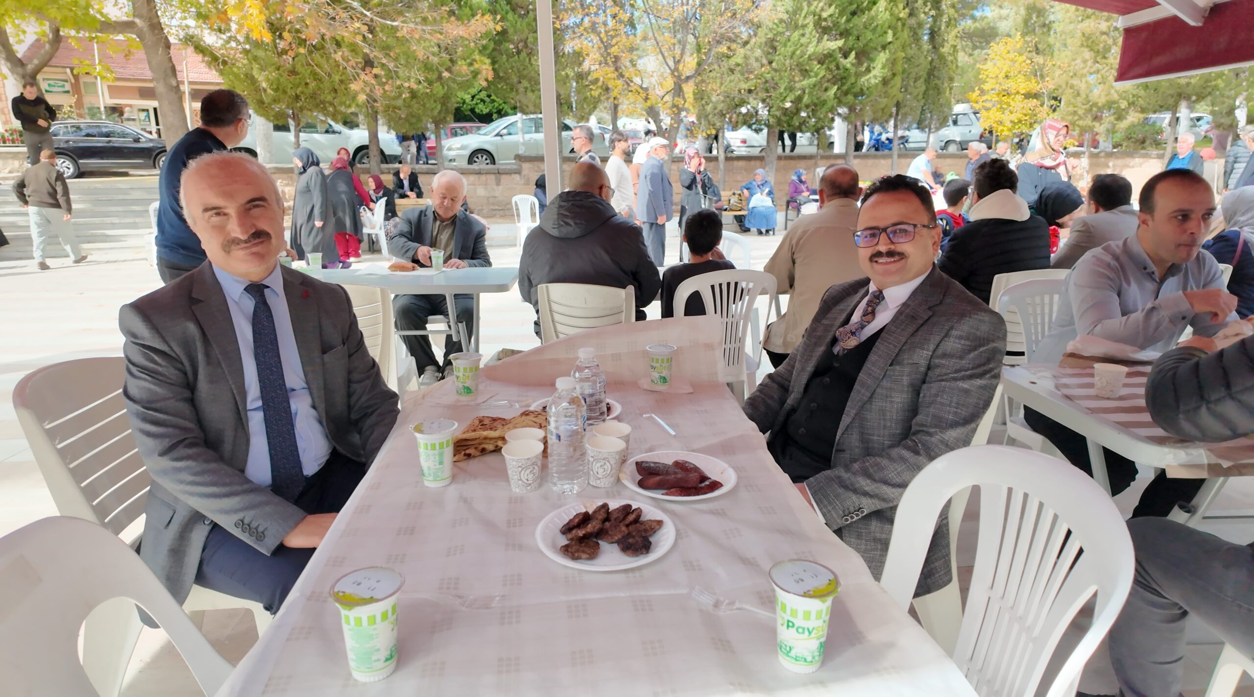 GEDİZ’DE DÜZENLENEN KERMES, KUR’AN KURSU İNŞAATINA DESTEK SAĞLADI