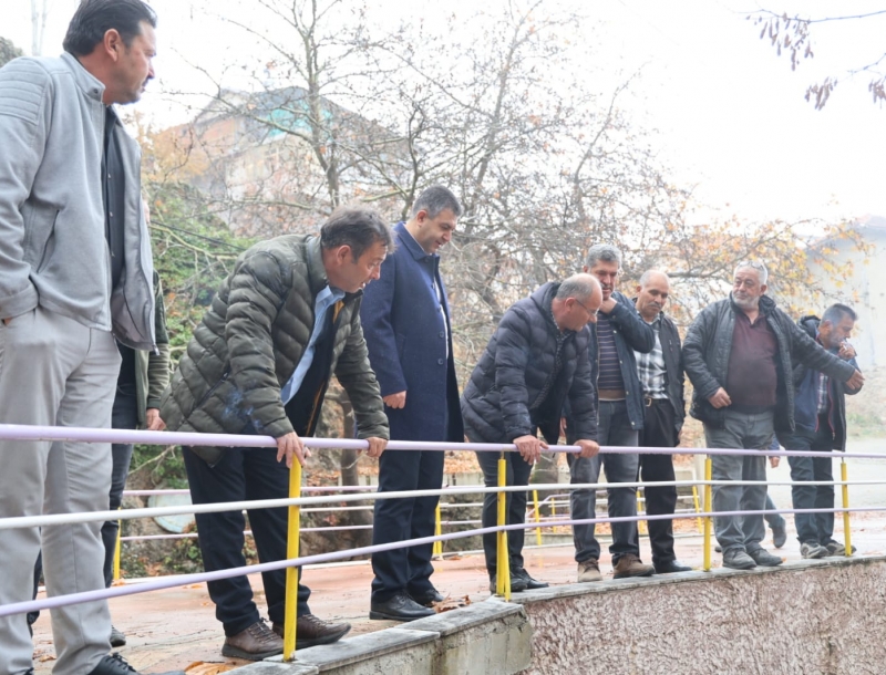 BELEDİYE BAŞKANI AKEL VE MUHTARLAR SU KAYNAKLARINI YERİNDE İNCELEDİ