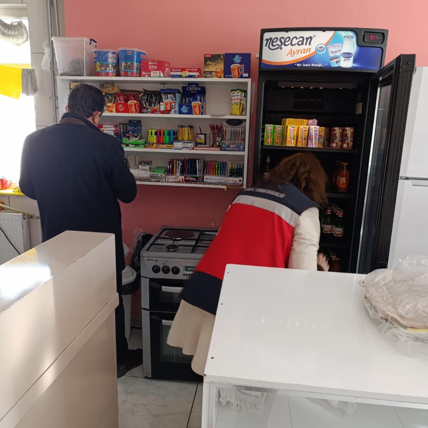 Gediz’de Okul Kantin ve Yemekhanelerine Sıkı Denetim