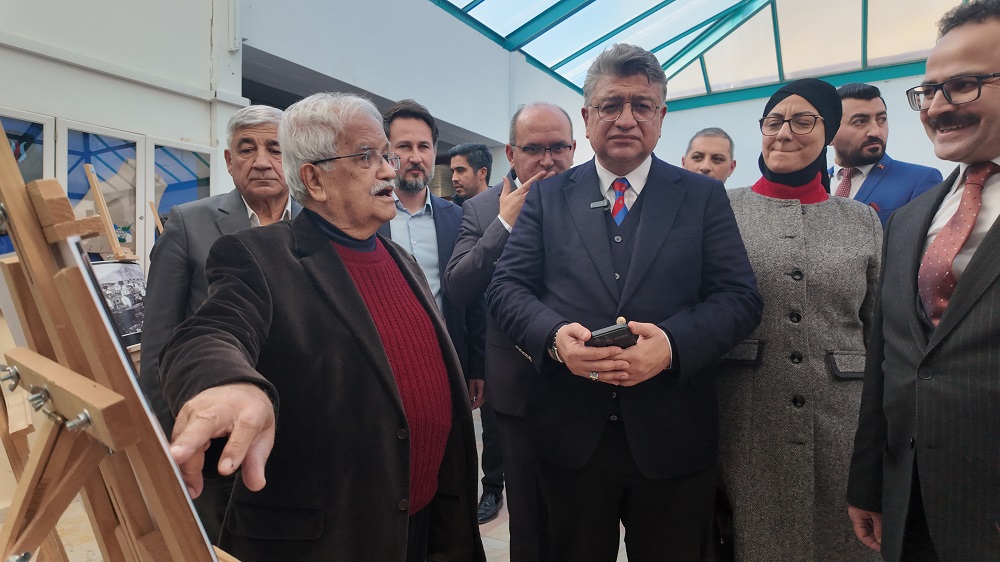 Gediz’in Görsel Tarihi Fotoğraf Sergisi Büyük İlgi Gördü