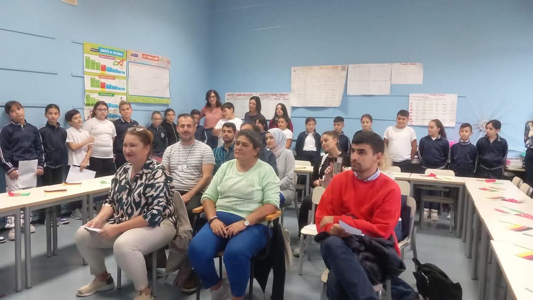 Gediz Altınkent Öğretmenleri İtalya’da Dijital Güvenlik Eğitimi Programına Katıldı