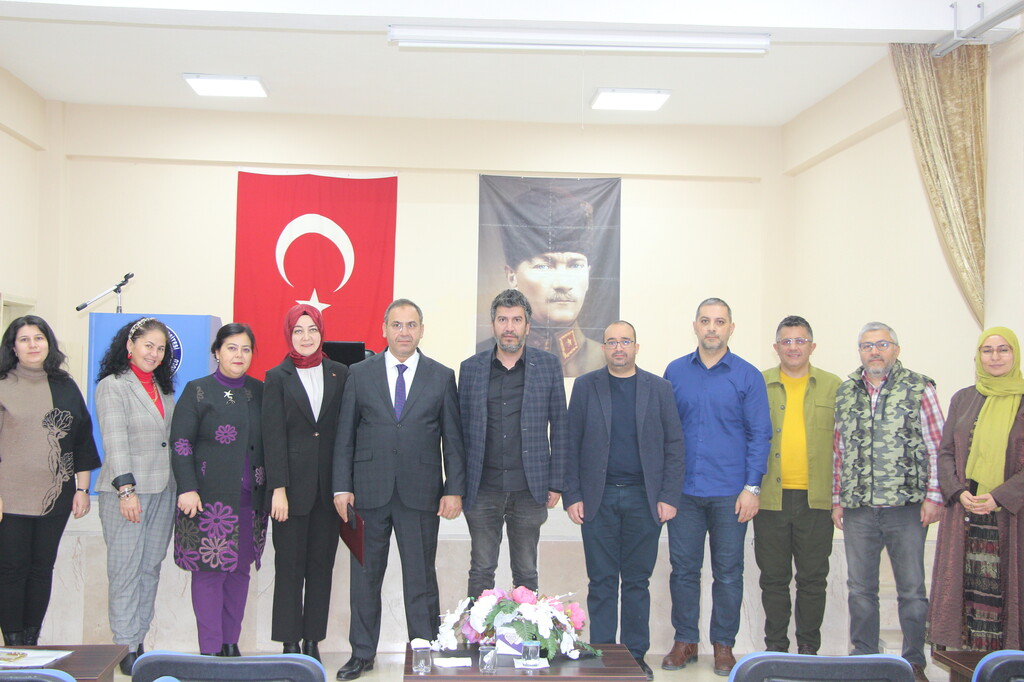 Gediz MYO’da “Orta Doğu’da Güncel Gelişmeler ve Türkiye” Konferansı Düzenlendi