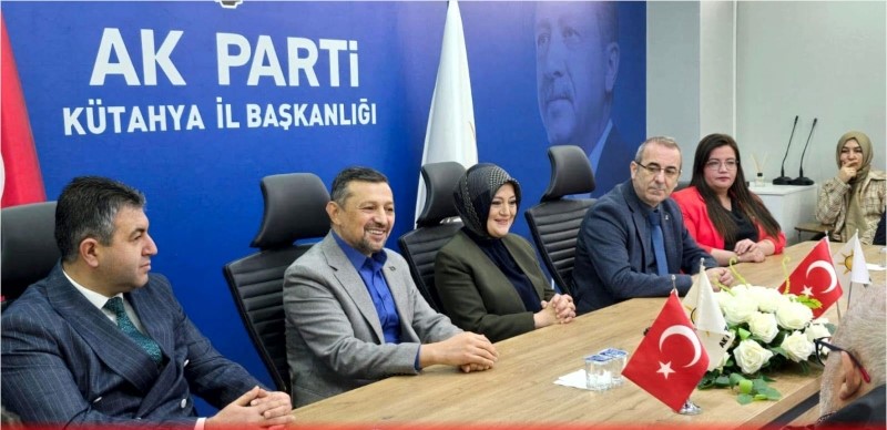 Gediz Belediye Başkanı Necdet Akel ve Ahmet Erbaş’tan Ceyda Çetin Erenler’e Tebrik Ziyareti