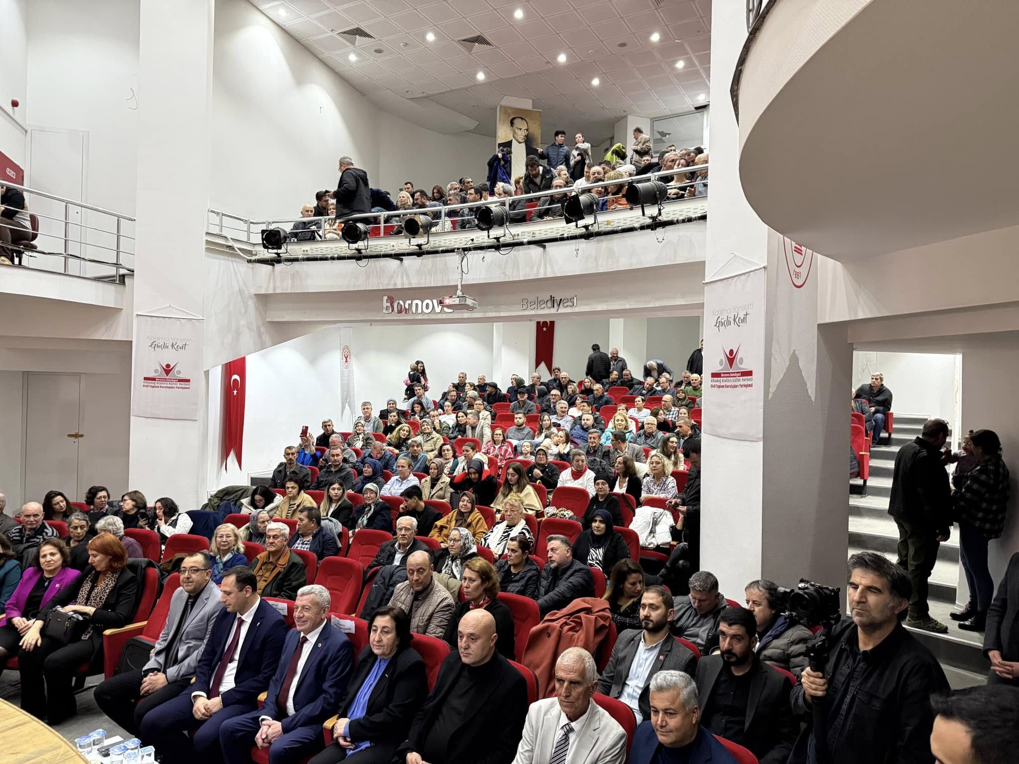 Şaphaneliler Kültür ve Yardımlaşma Derneği İzmir’de Açıldı