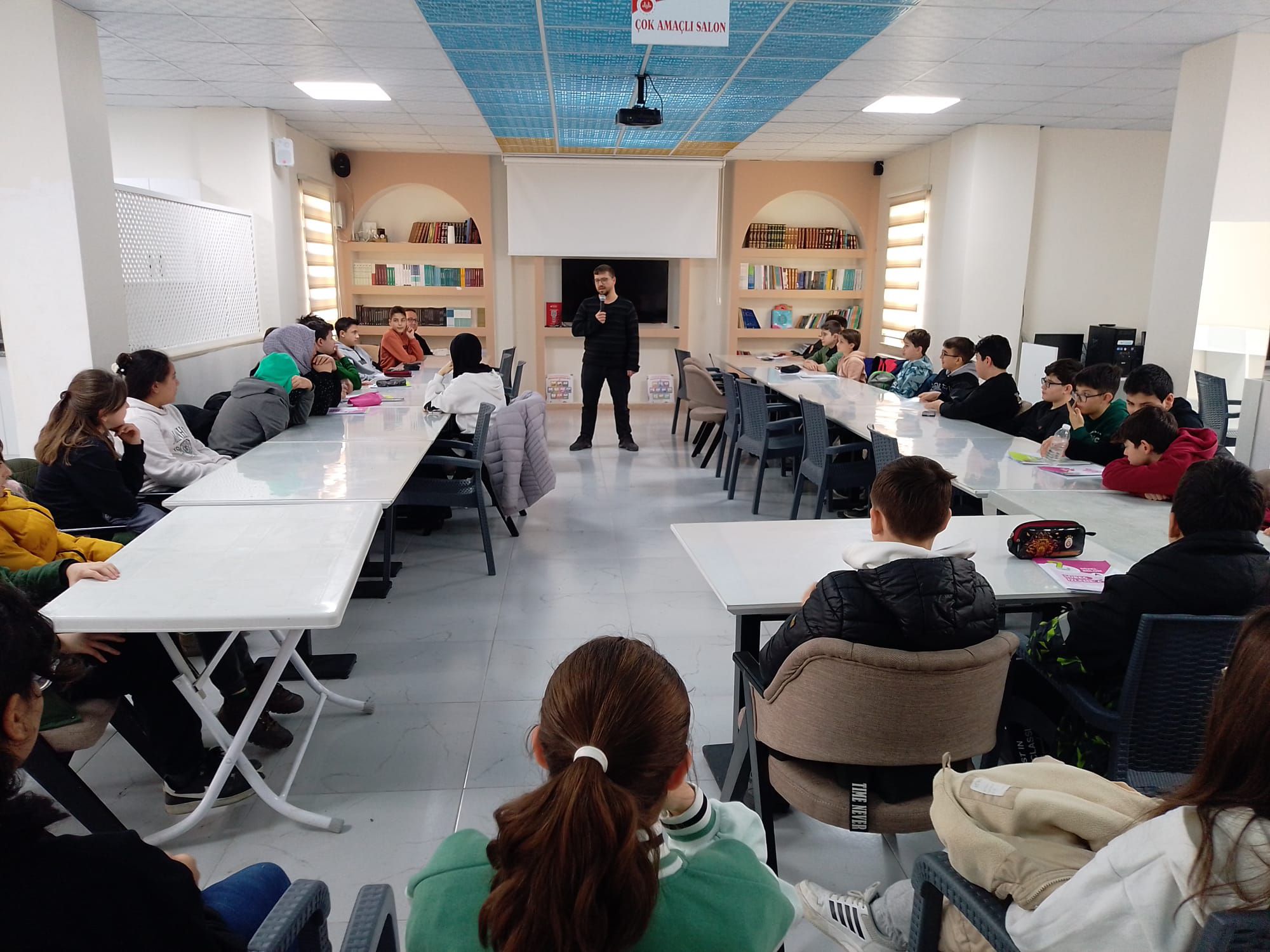 GEDİZ’DE AKADEMİK GELİŞİM VE DEĞERLER EĞİTİMİ KURSU’NUN İLK DÖNEMİ SONA ERDİ