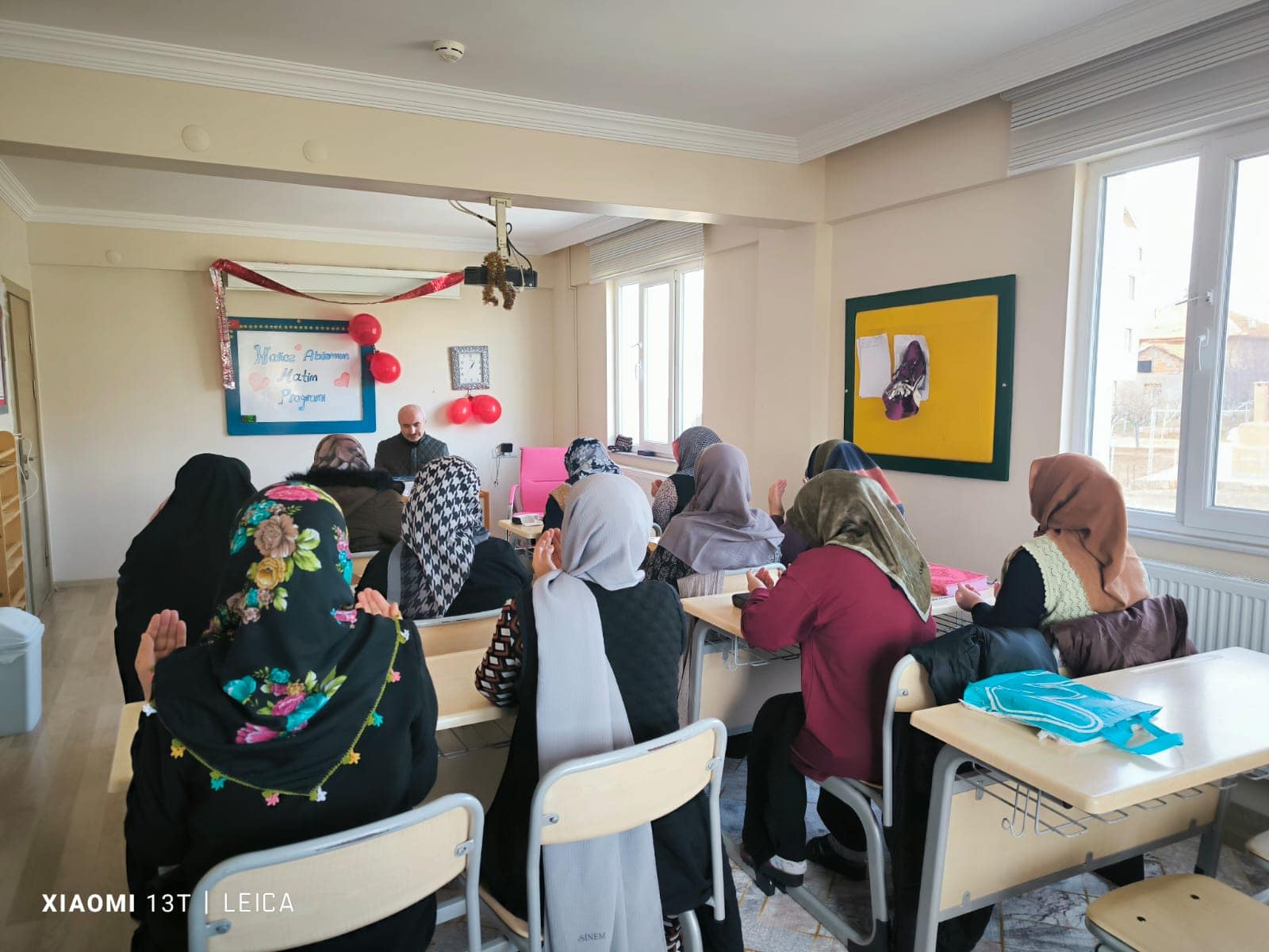 GEDİZ’DE KUR’AN-I KERİM KURSUNDA HATİM PROGRAMI DÜZENLENDİ