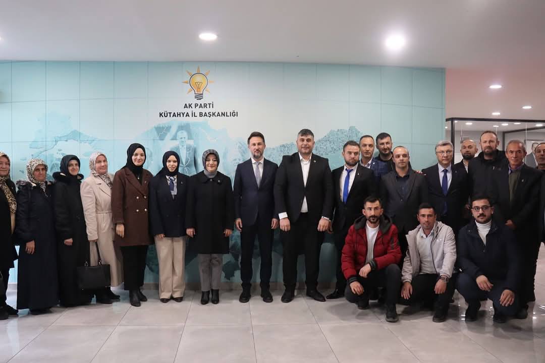 AK PARTİ GEDİZ İLÇE TEŞKİLATI’NDAN İL BAŞKANLIĞINA ZİYARET