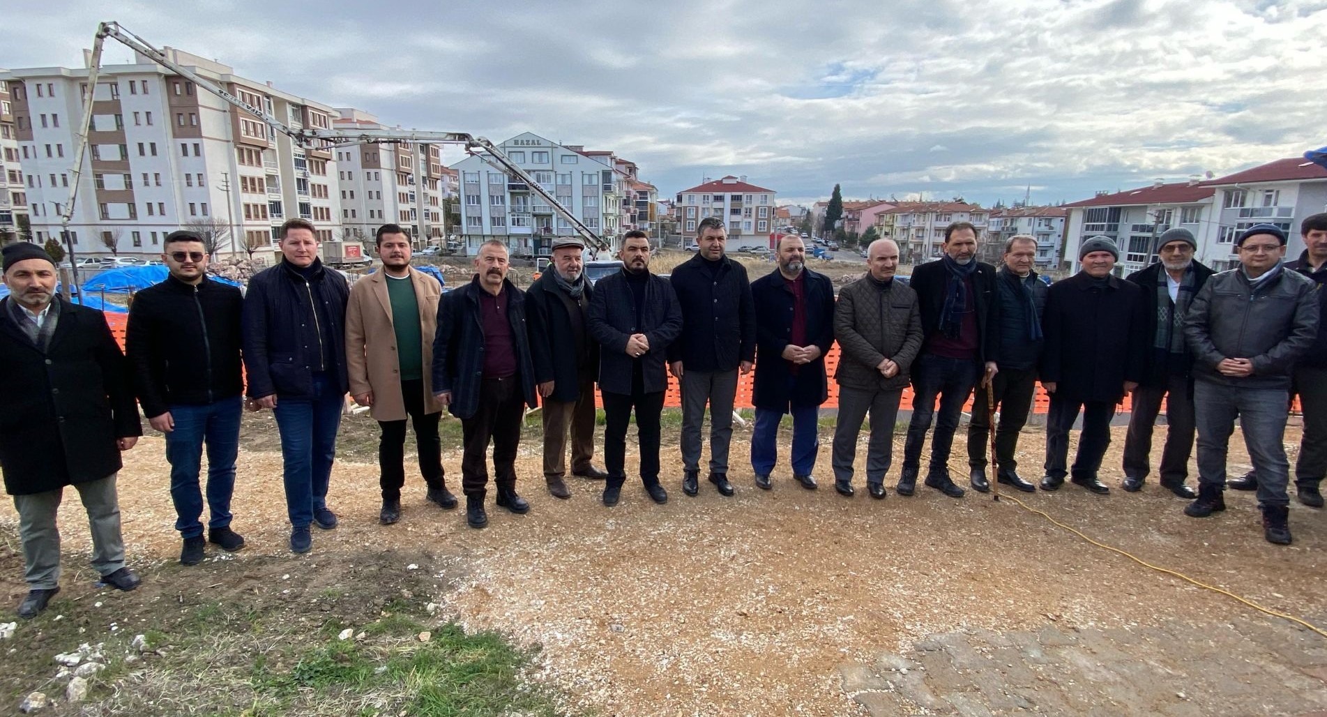 Başkan Akel, Gediz’de Önemli Ziyaretler Gerçekleştirdi