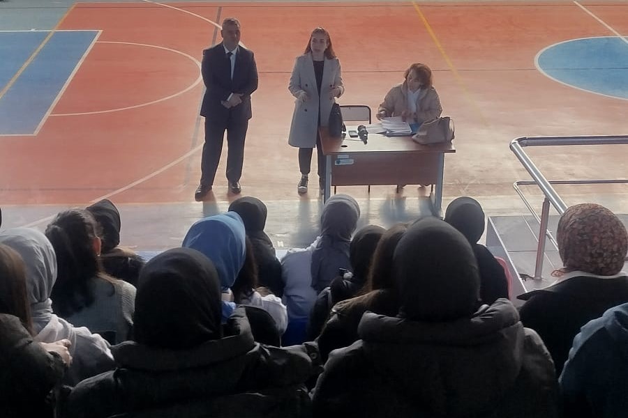 GEDİZ’DE GENÇLERE VE KADINLARA YÖNELİK BİLİNÇLENDİRME EĞİTİMLERİ DÜZENLENDİ