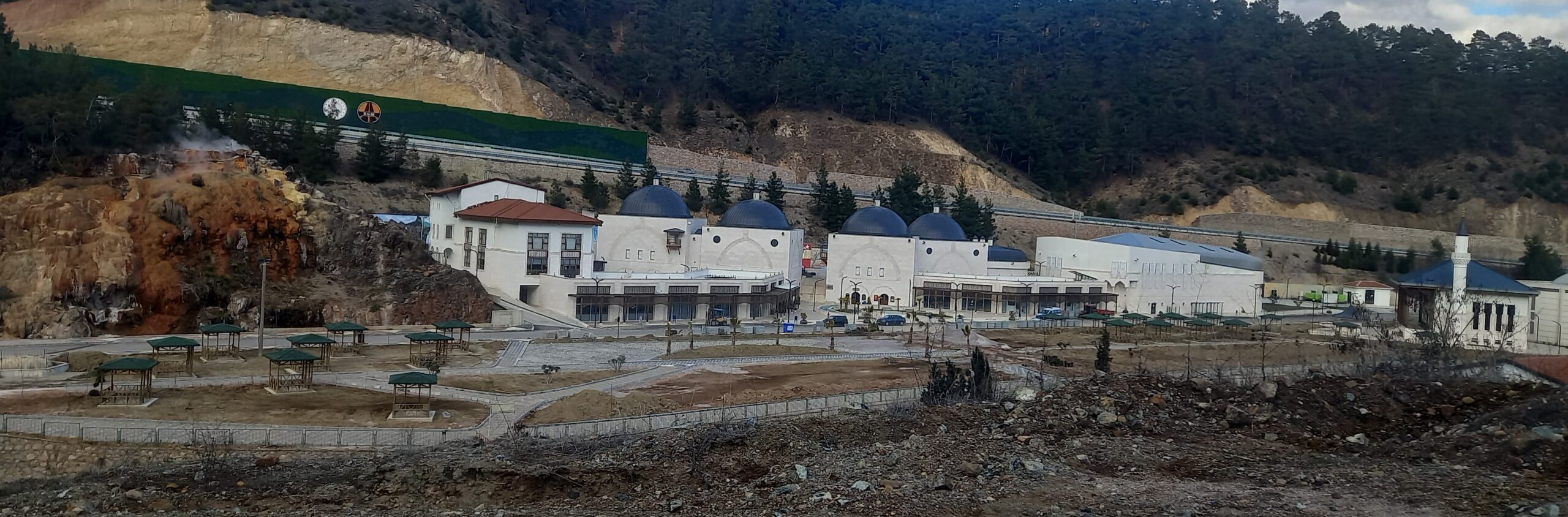 GEDİZ BELEDİYESİ’NDEN ILICA TERMAL TATİL KÖYÜ’NDE RAMAZAN KAMPANYASI