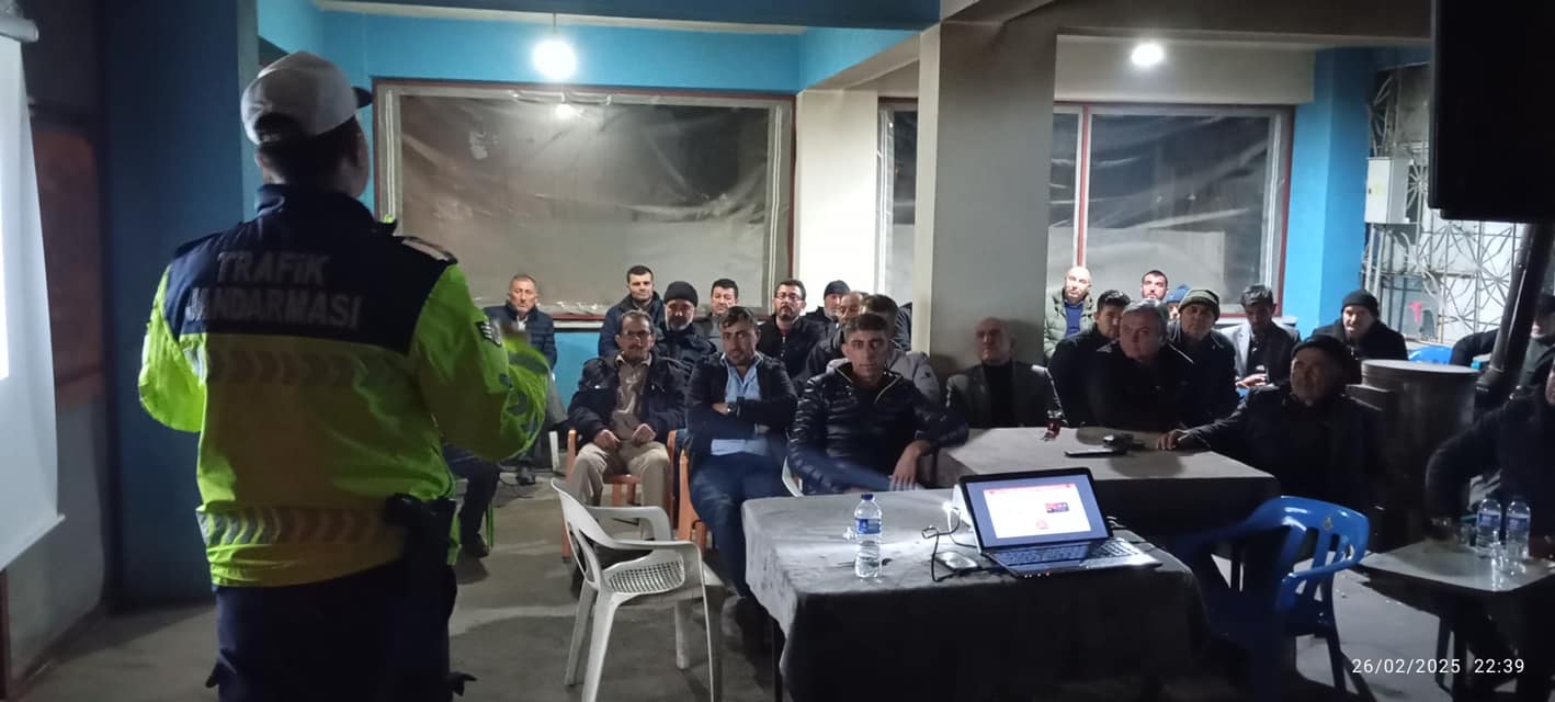 YENİKENT BELDESİ’NDE TRAFİK KURALLARI SEMİNERİ DÜZENLENDİ