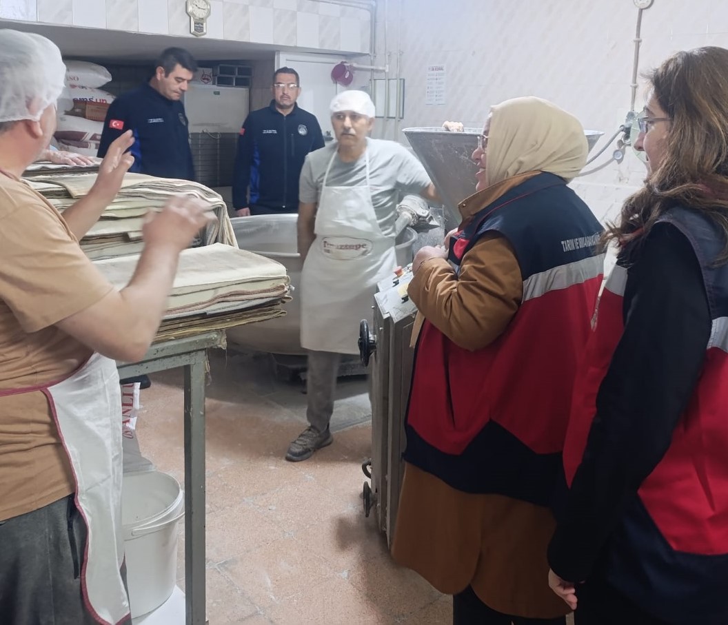 GEDİZ’DE HİJYEN VE KALİTE İÇİN FIRIN DENETİMİ