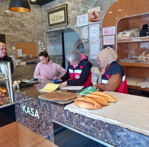 Gediz’de Fırınlara Güvenli Gıda Denetimi