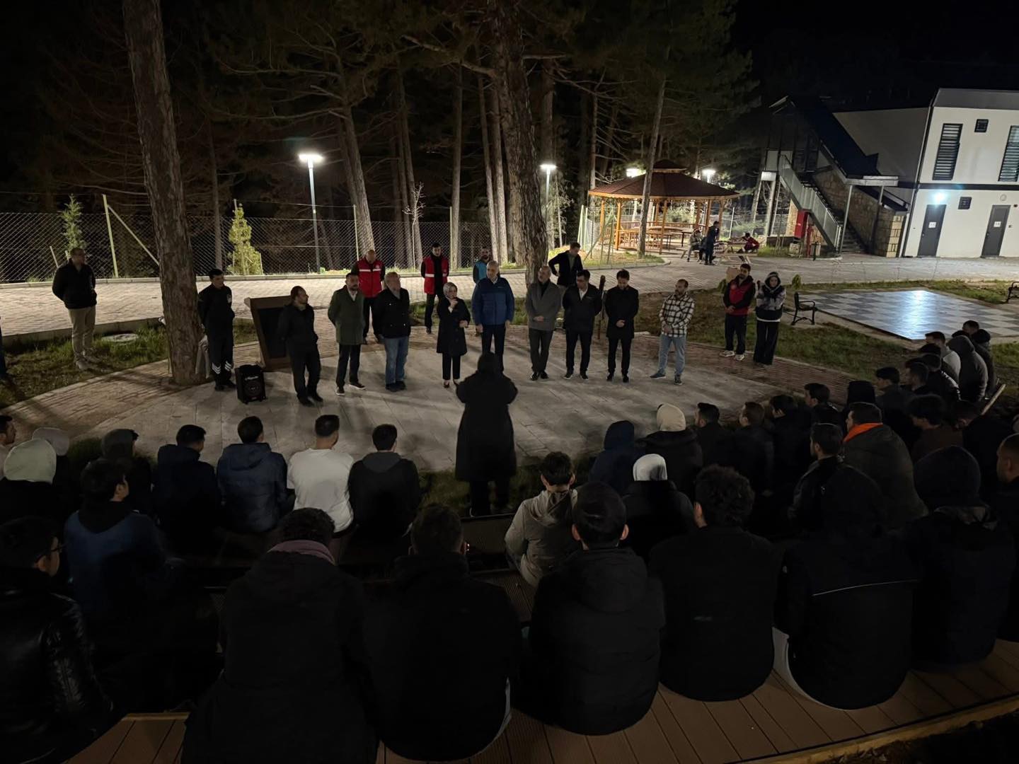 AK Parti Teşkilatı Gençlerle Murat Dağı Gençlik Kampı’nda Buluştu