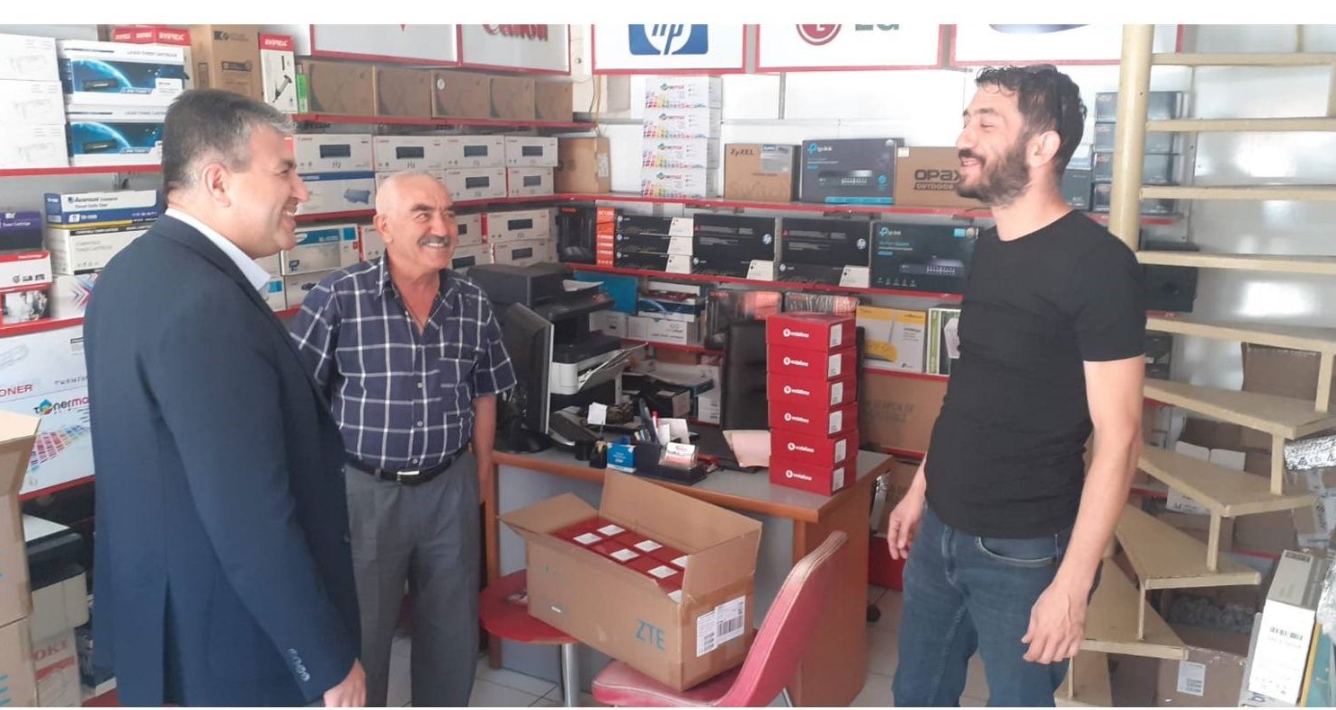 Başkan Akel, 61 Dükkanları Esnafının Sorunlarını Dinledi