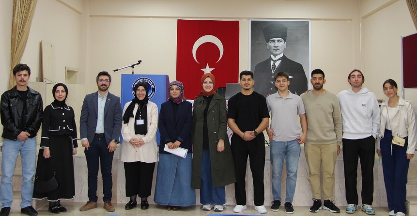 Gediz MYO’da “Bağımlılıkla Mücadele” Semineri Yoğun İlgi Gördü