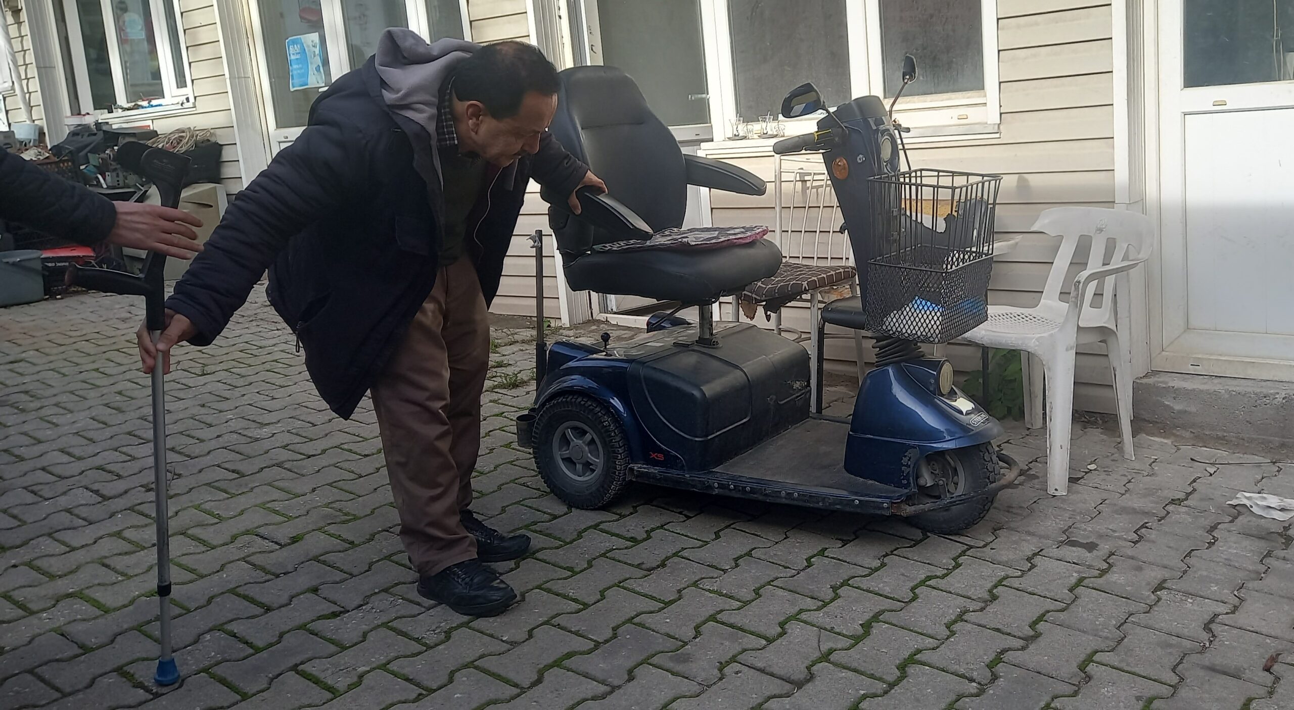 Gediz Engellilere Yardım Derneği Başkanı Ayyüz’den Engelliler Haftası’nda Sert Eleştiriler: “Alkış Değil, Eşitlik İstiyoruz!”