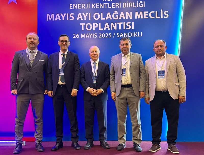 Başkan Akel, Enerji Kentler Birliği Toplantısı’nda Gediz’i Temsil Etti