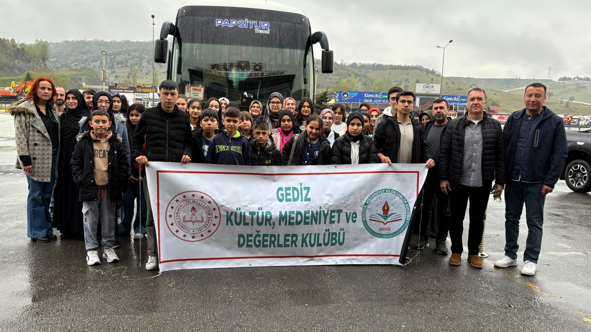 Gediz’den Kitap Kurtlarına Tarihi Bursa Gezisi