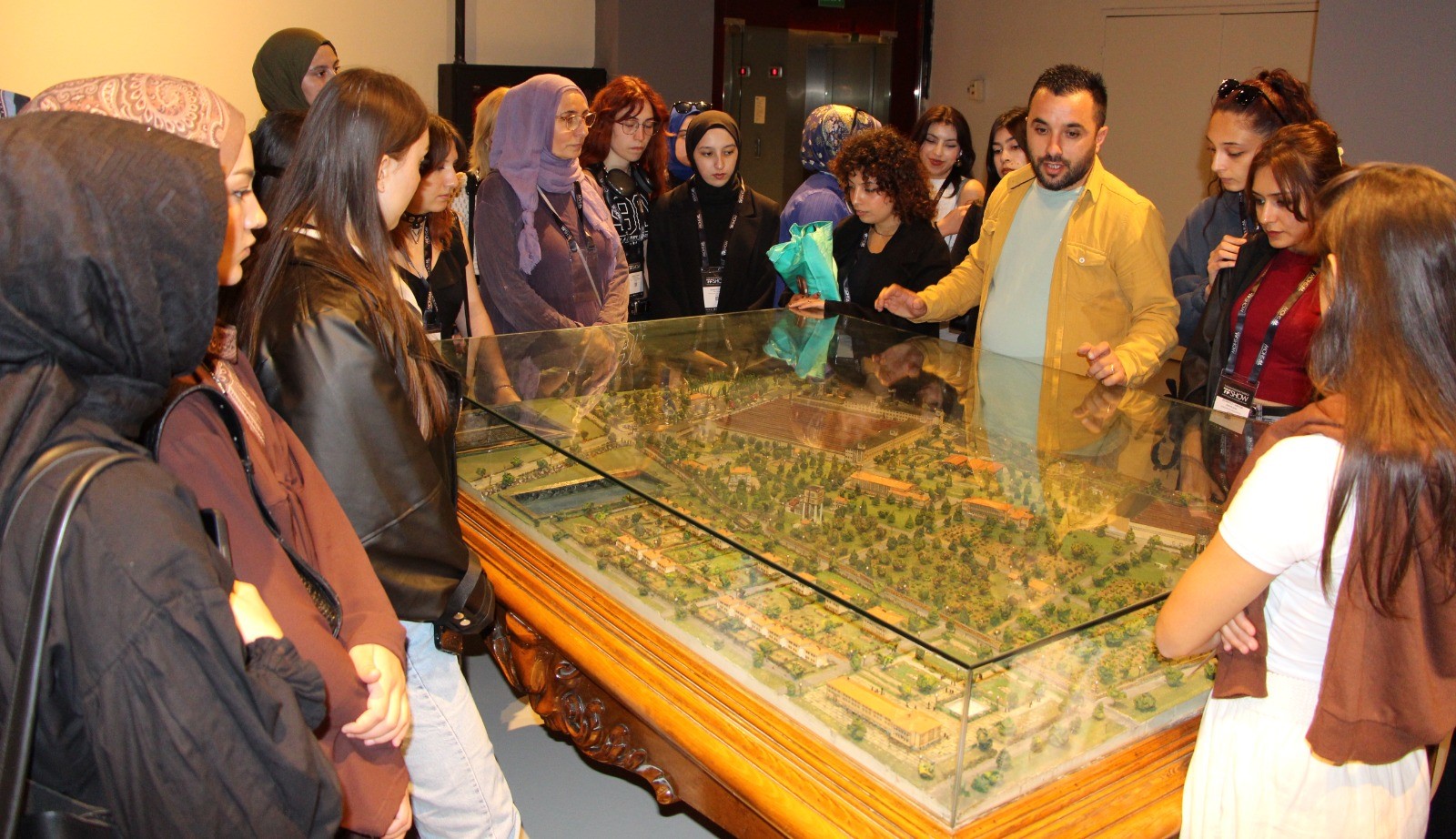 Gediz MYO Öğrencileri Bursa’da Sektörle Buluştu