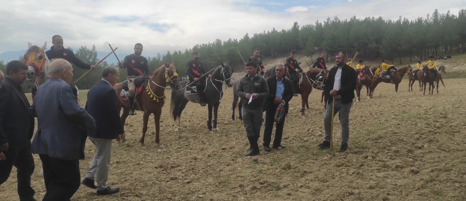 Altınkent Köyü Kültür ve Dayanışma Günü Büyük Coşkuya Sahne Oldu