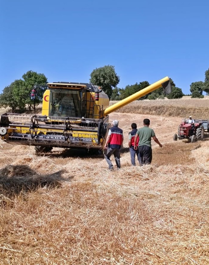Gediz’de Biçerdöver Yangınları Sonrası Kontroller Sıkılaştı: Üreticilere Kritik Uyarılar!