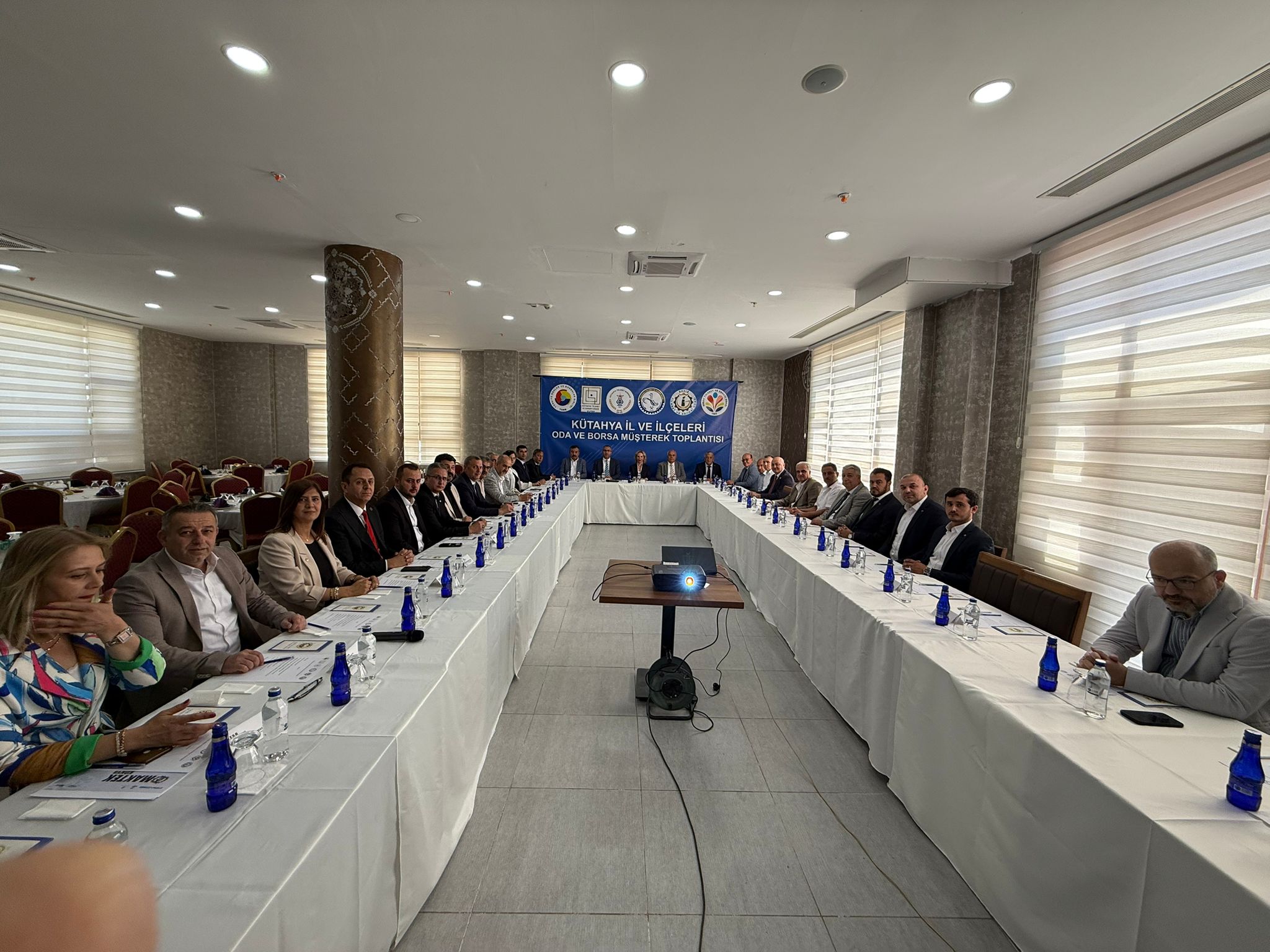 Kütahya Oda ve Borsa Başkanları Gediz’de Buluştu: İl Ekonomisi Masaya Yatırıldı!