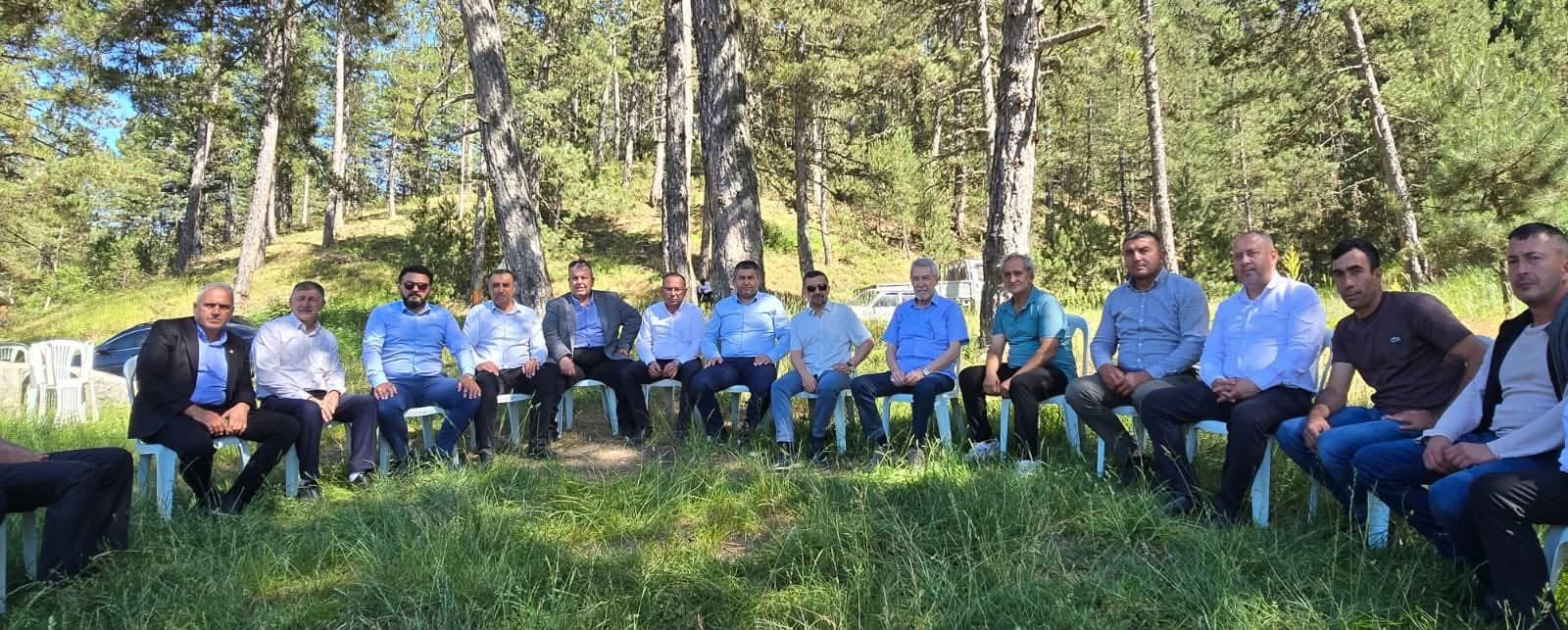 Milletvekili Erbaş’tan Yağmurlar Köyü ve Doğal Cennet Göletine Ziyaret