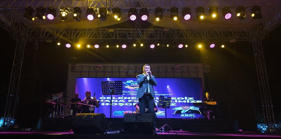 FESTİVALİNİN İKİNCİ GÜNÜNDE GEDİZ’İN DEĞERLERİ GEDİZLİLERİ ÇOŞTURDU