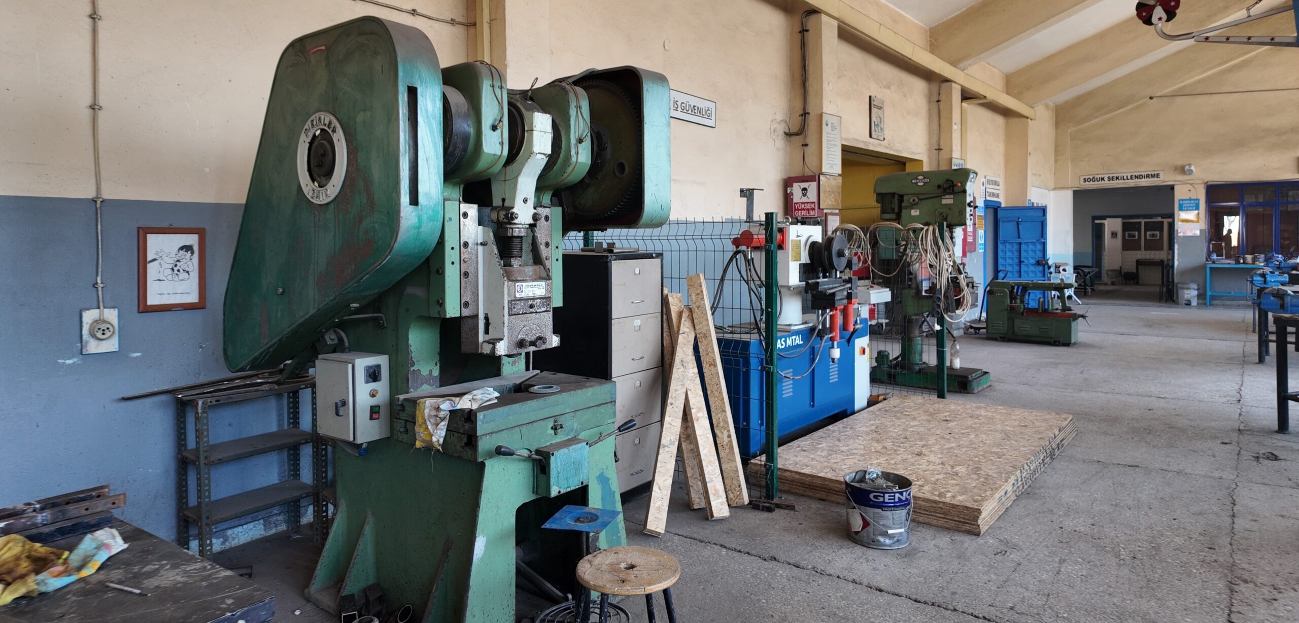 Gediz TSO’dan Meslek Lisesi Öğrencilerine Büyük Destek: Burs ve İş Garantisi İmkanı