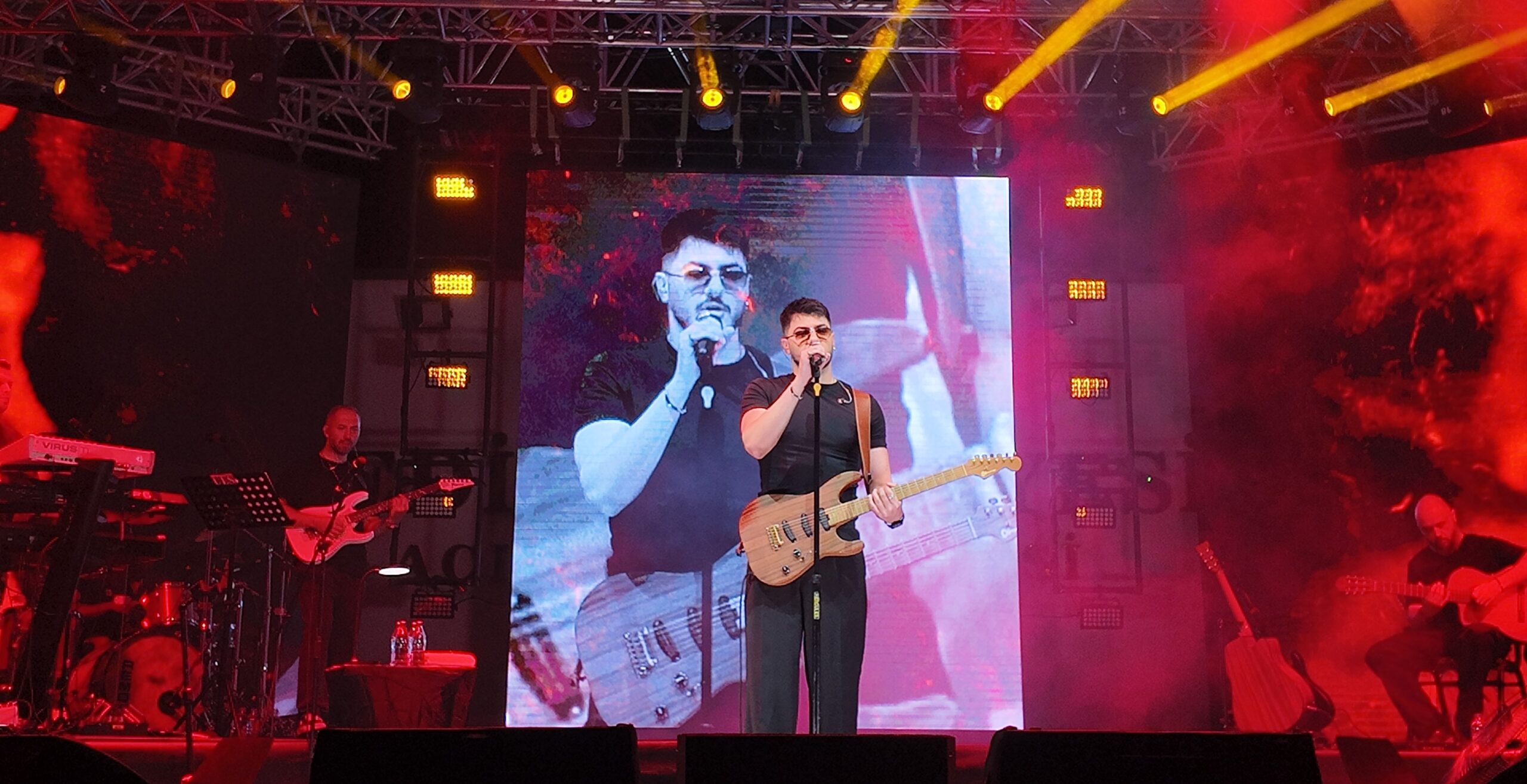 Semicenk Rüzgarı Gediz Tarhana Festivali’ni Salladı: Coşku ve Tartışmalar Bir Arada