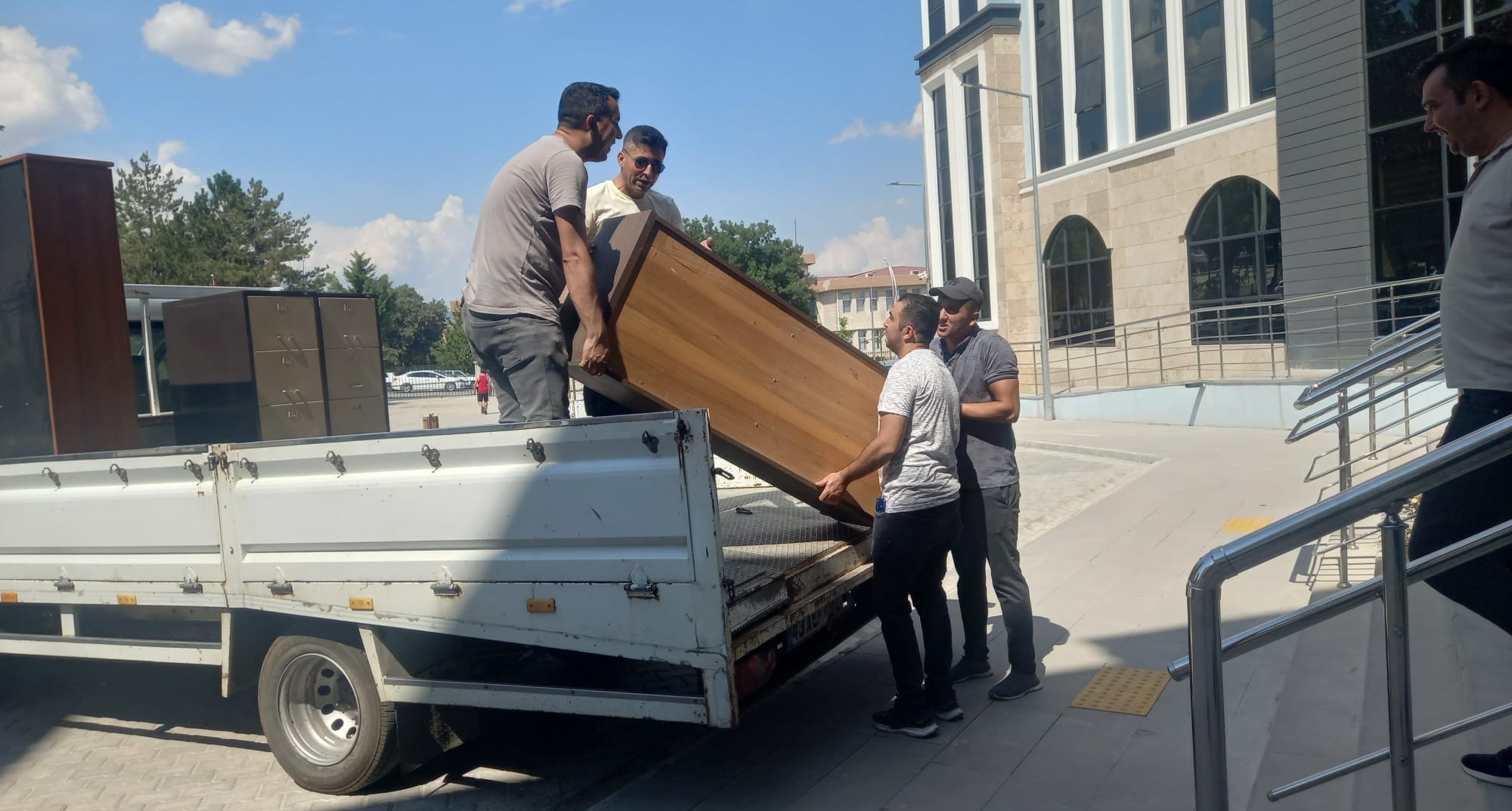 Gediz İlçe Emniyet Müdürlüğü Yeni Yerine Taşınıyor!