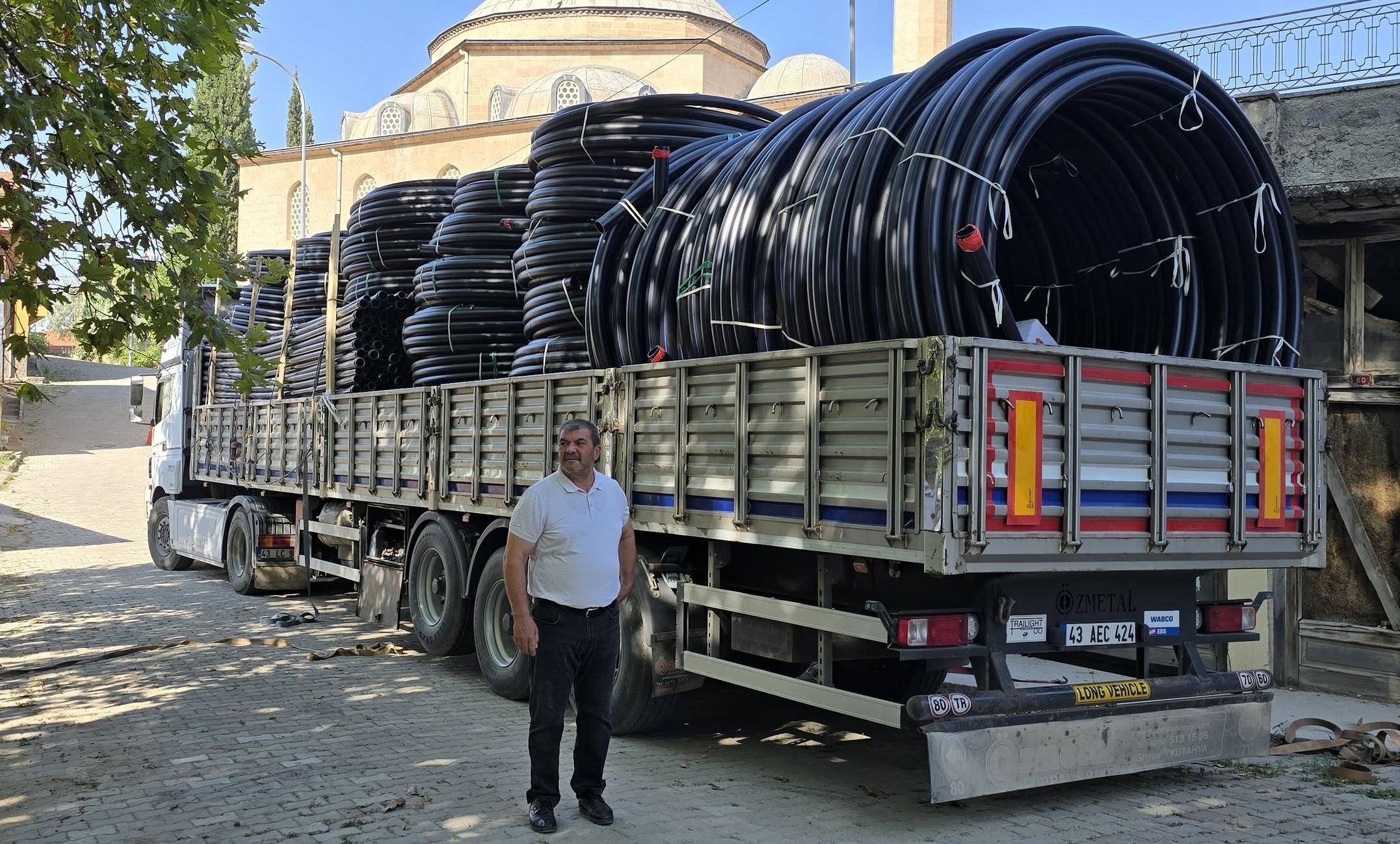 Eskigediz’de Altyapı ve Doğalgaz Çalışmaları Hızla İlerliyor