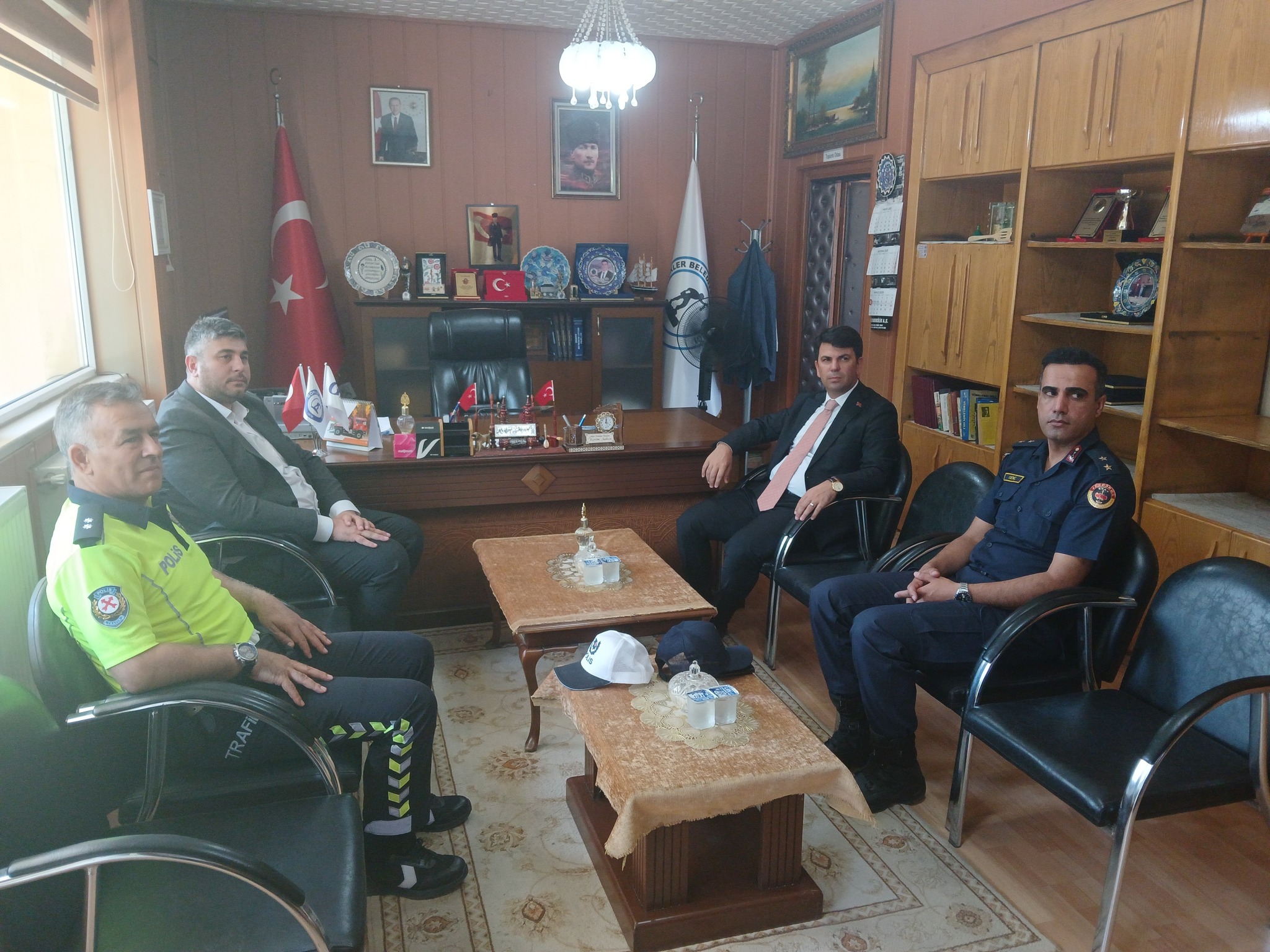 Kaymakam Emrah Uzun’dan Gökler Beldesi’ne İlk Ziyaret: Şehit Ailesi ve Yatırımlar İncelendi