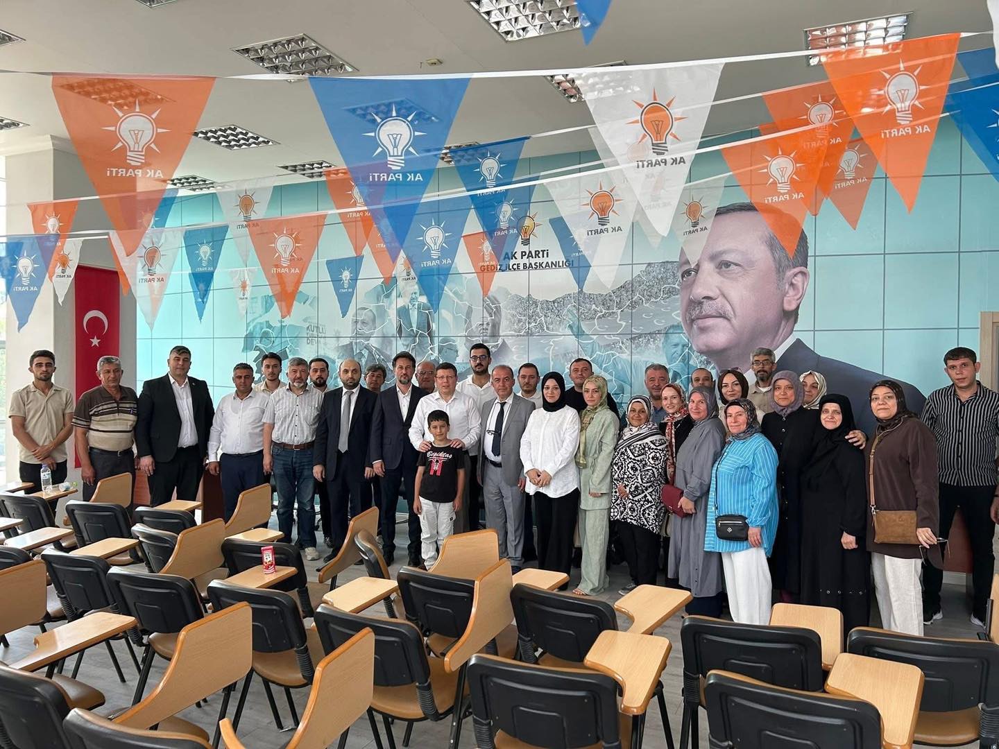 AK Parti Uşak Milletvekili Fahrettin Tuğrul, “Türkiye Yüzyılı Buluşmaları” Kapsamında Gediz’de