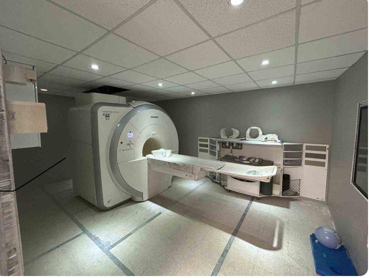 Gediz Devlet Hastanesi’ne MR Cihazı Kuruldu, Hizmete Başladı