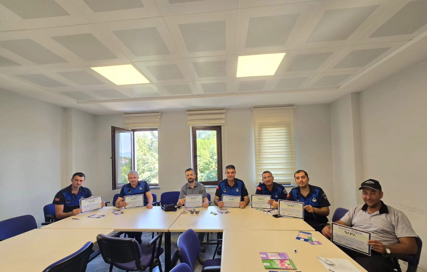 Gediz Belediyesi Zabıta Personeline SAHA Sağlık Eğitimleri Verildi